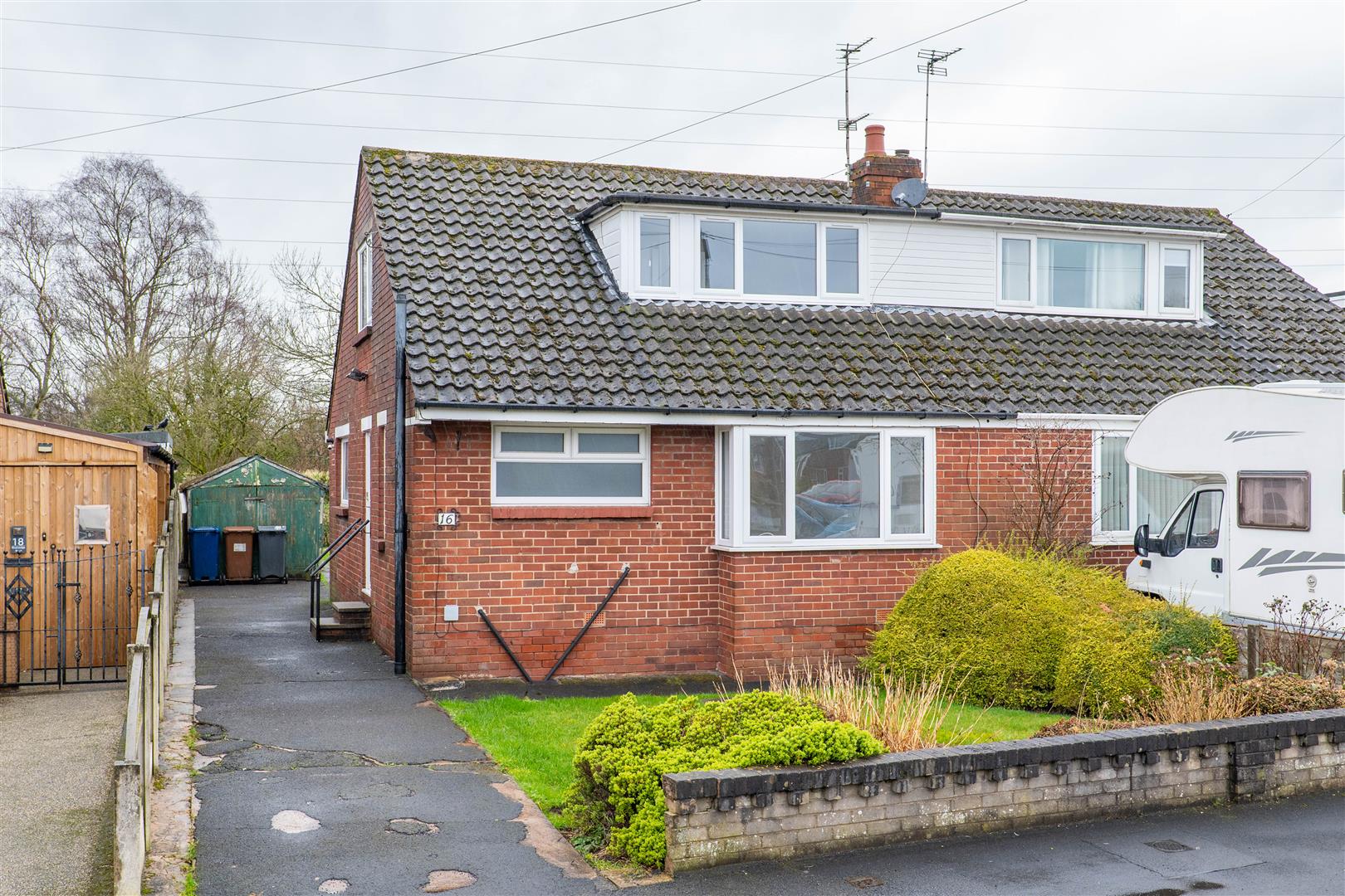 2 bed property in Riversedge Road, Leyland